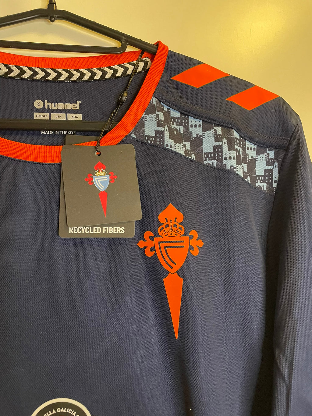 Celta de Vigo Hummel 24/25 Away BNWT (S)