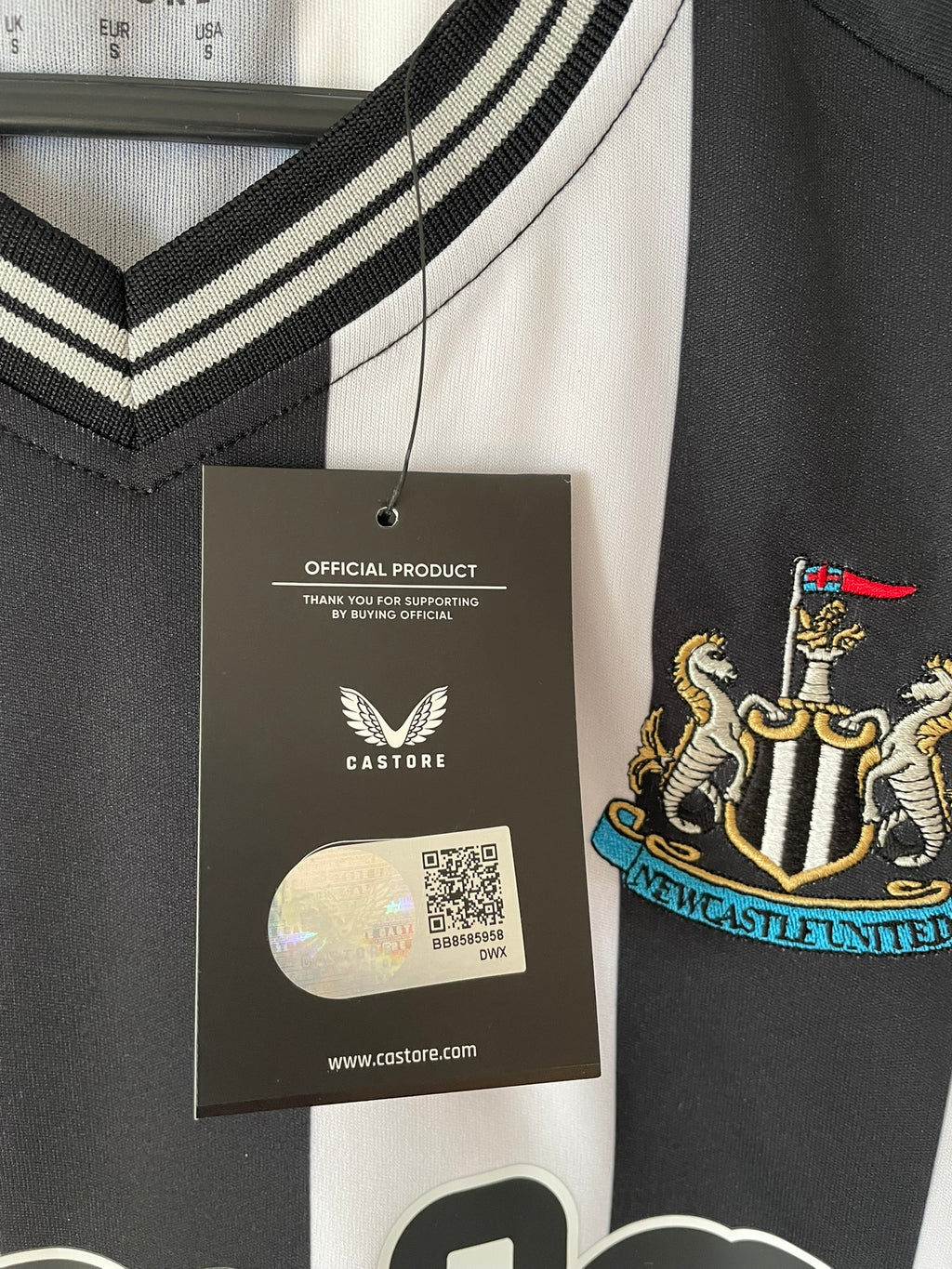 Newcastle United Castore 23/24 Home BNWT (S)