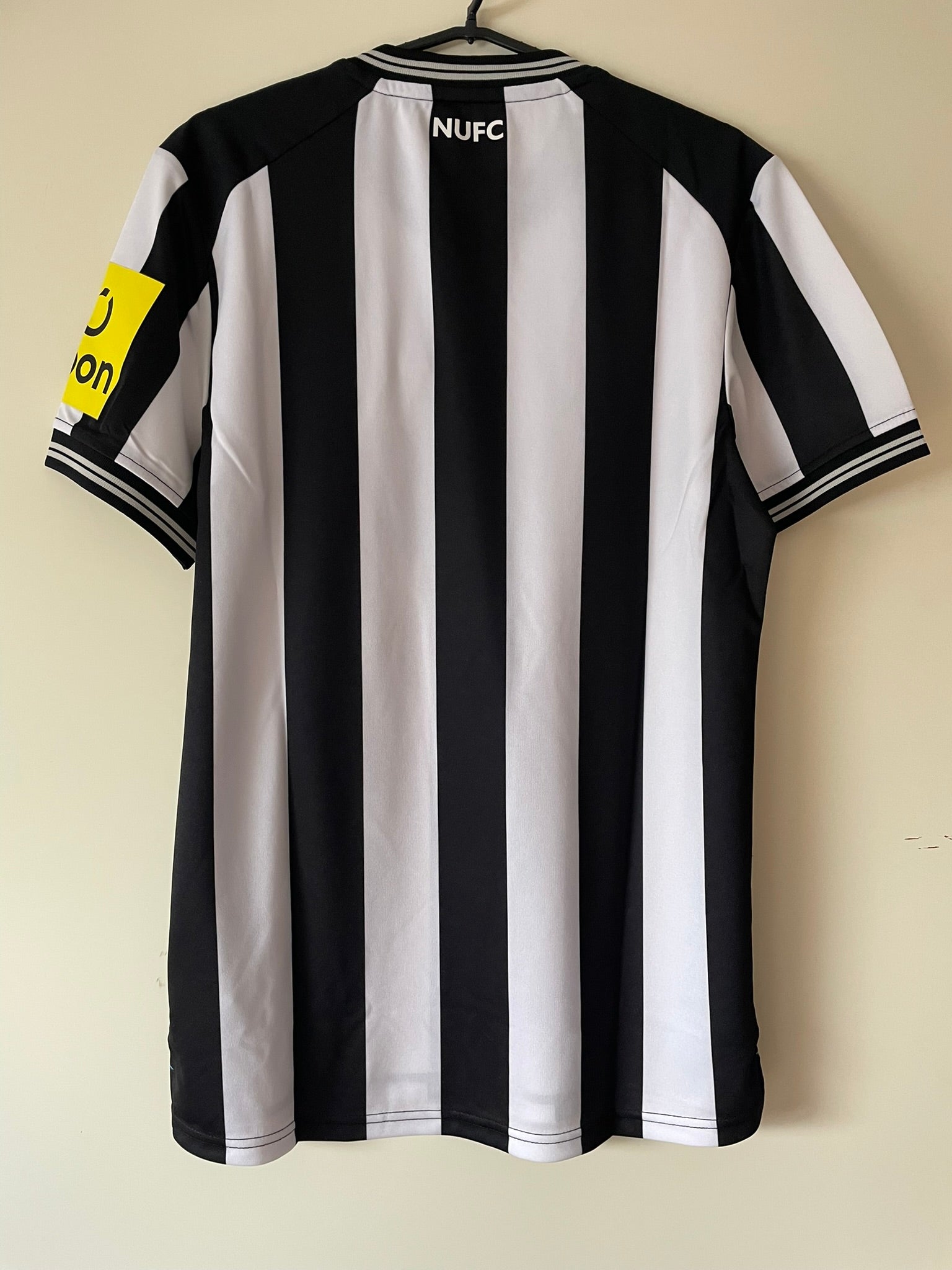 Newcastle United Castore 23/24 Home BNWT (S)