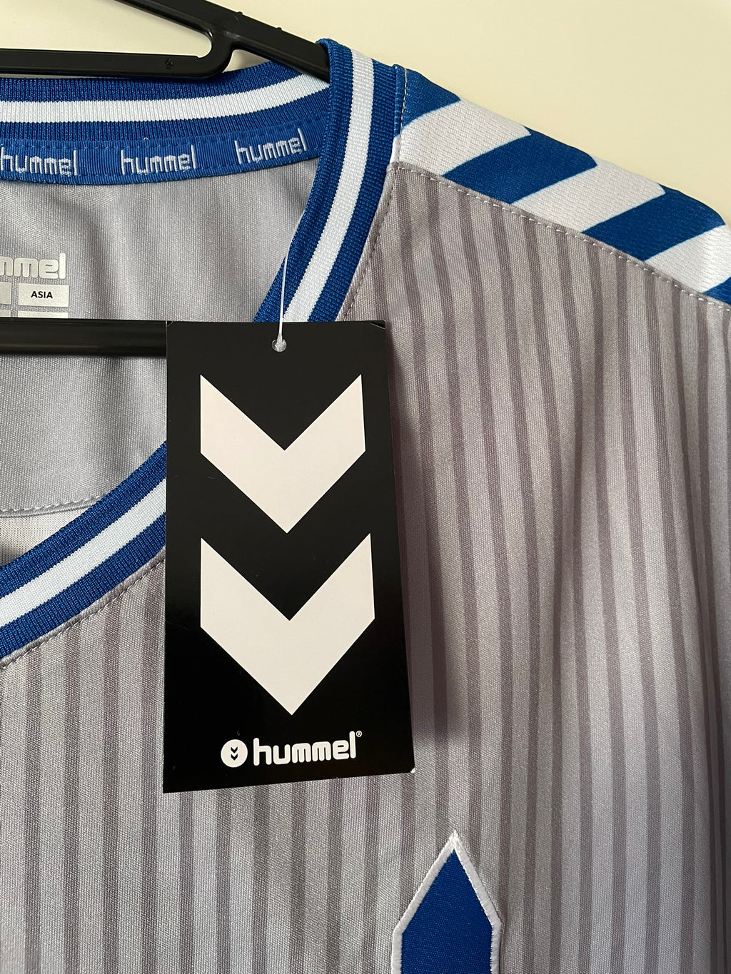 Everton FC Hummel 23/24 Third BNWT (M)