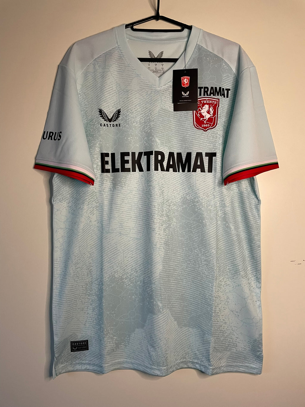 FC Twente Castore 24/25 Away BNWT (M)