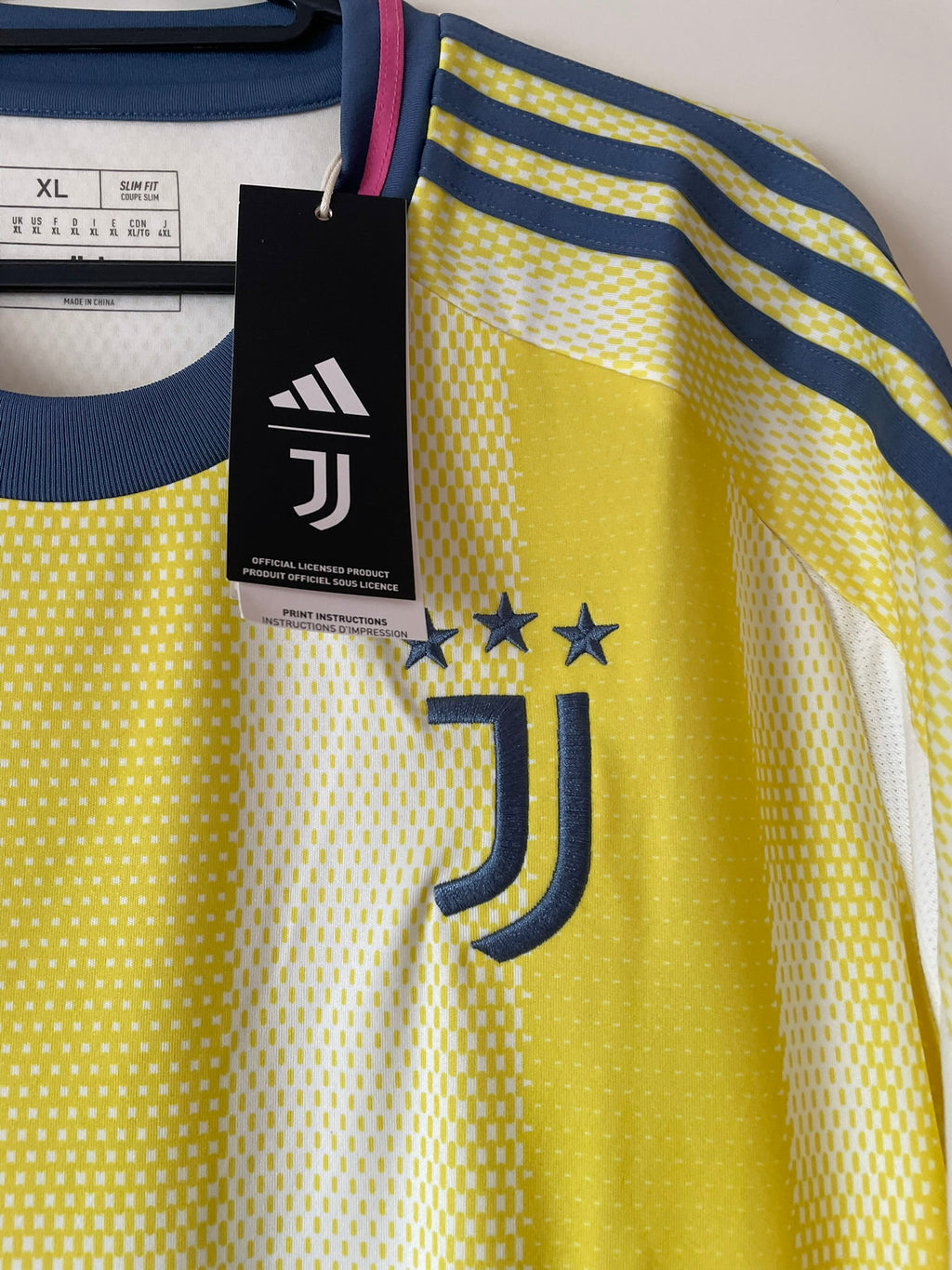 Juventus Adidas 24/25 Away BNWT (XL)