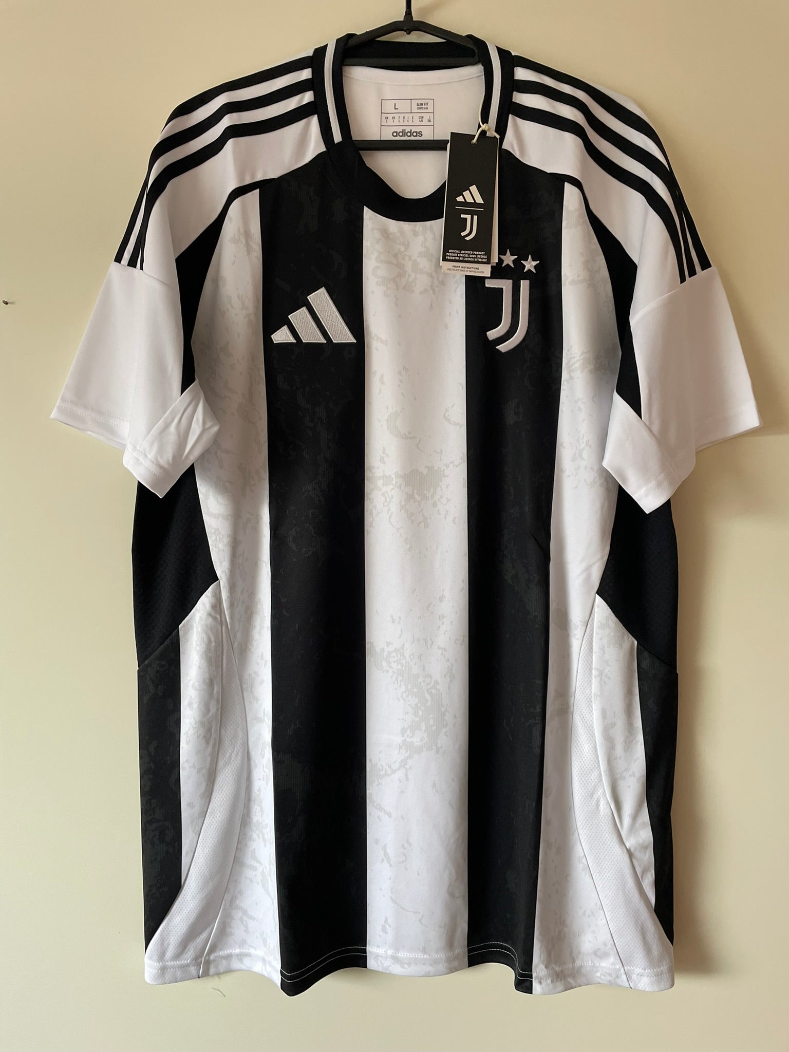 Juventus FC Adidas 24/25 Home BNWT (L)
