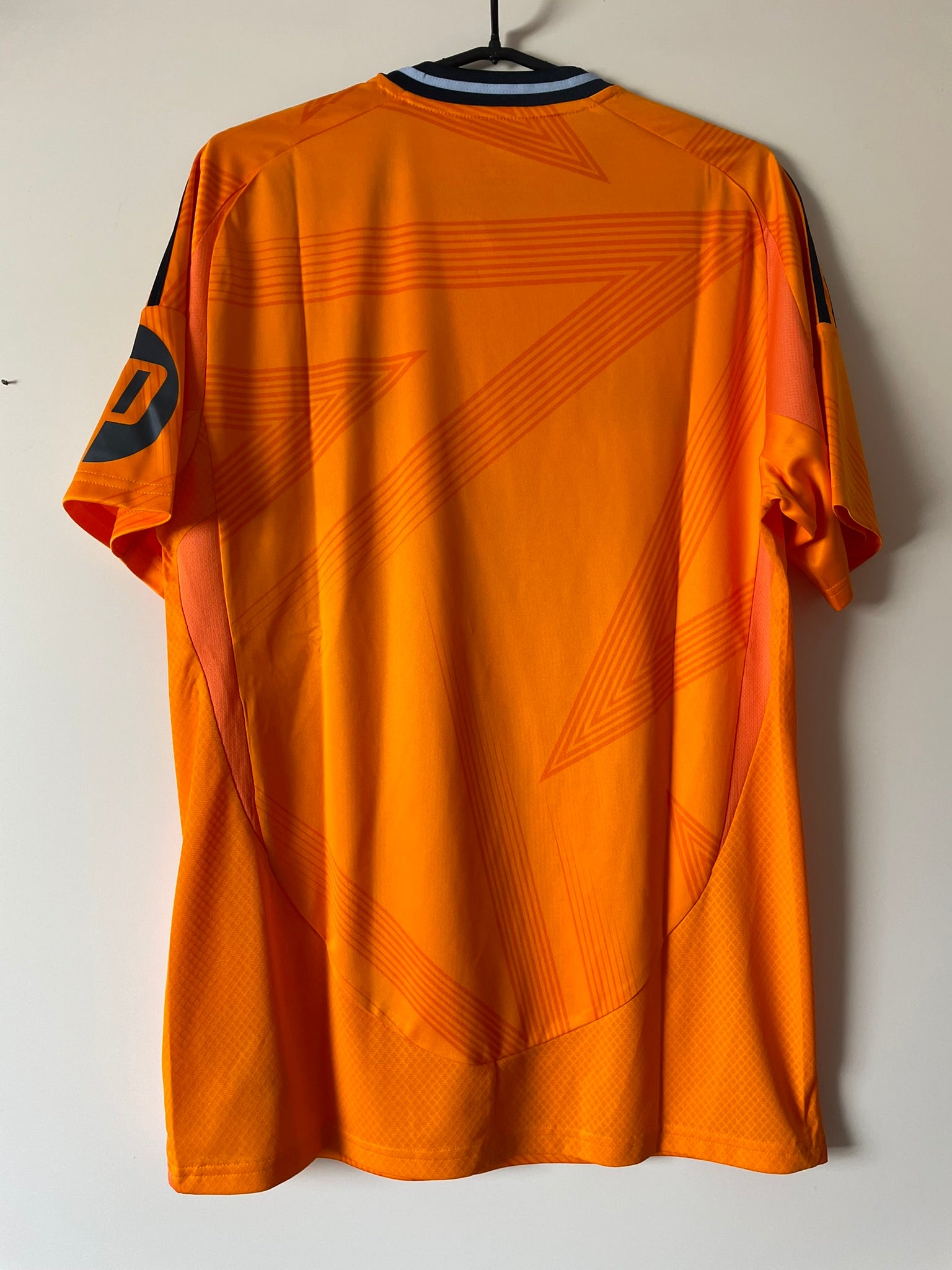 Real Madrid Adidas 24/25 Away BNWT (M)