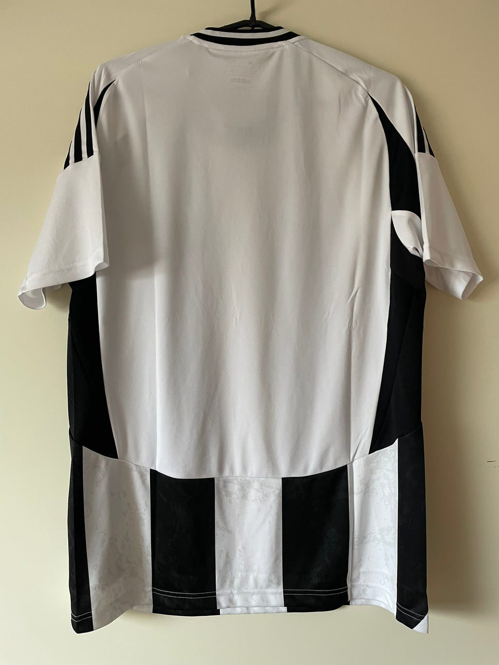 Juventus FC Adidas 24/25 Home BNWT (M)