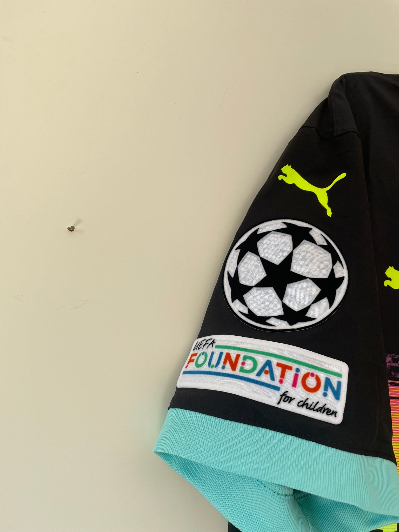 Perisic #7 PSV Puma 24/25 Away (M)
