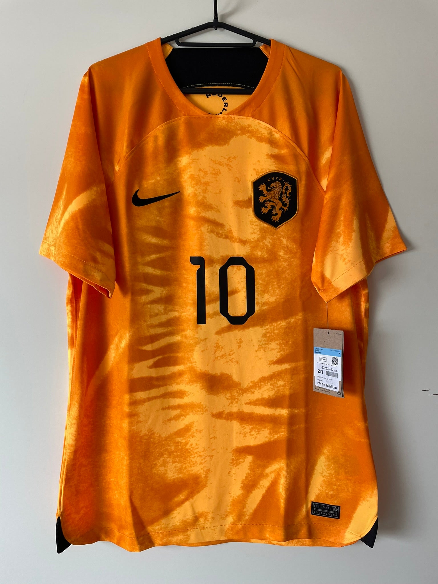 Memphis #10 Netherlands Nike 2022-2024 Home BNWT (M)