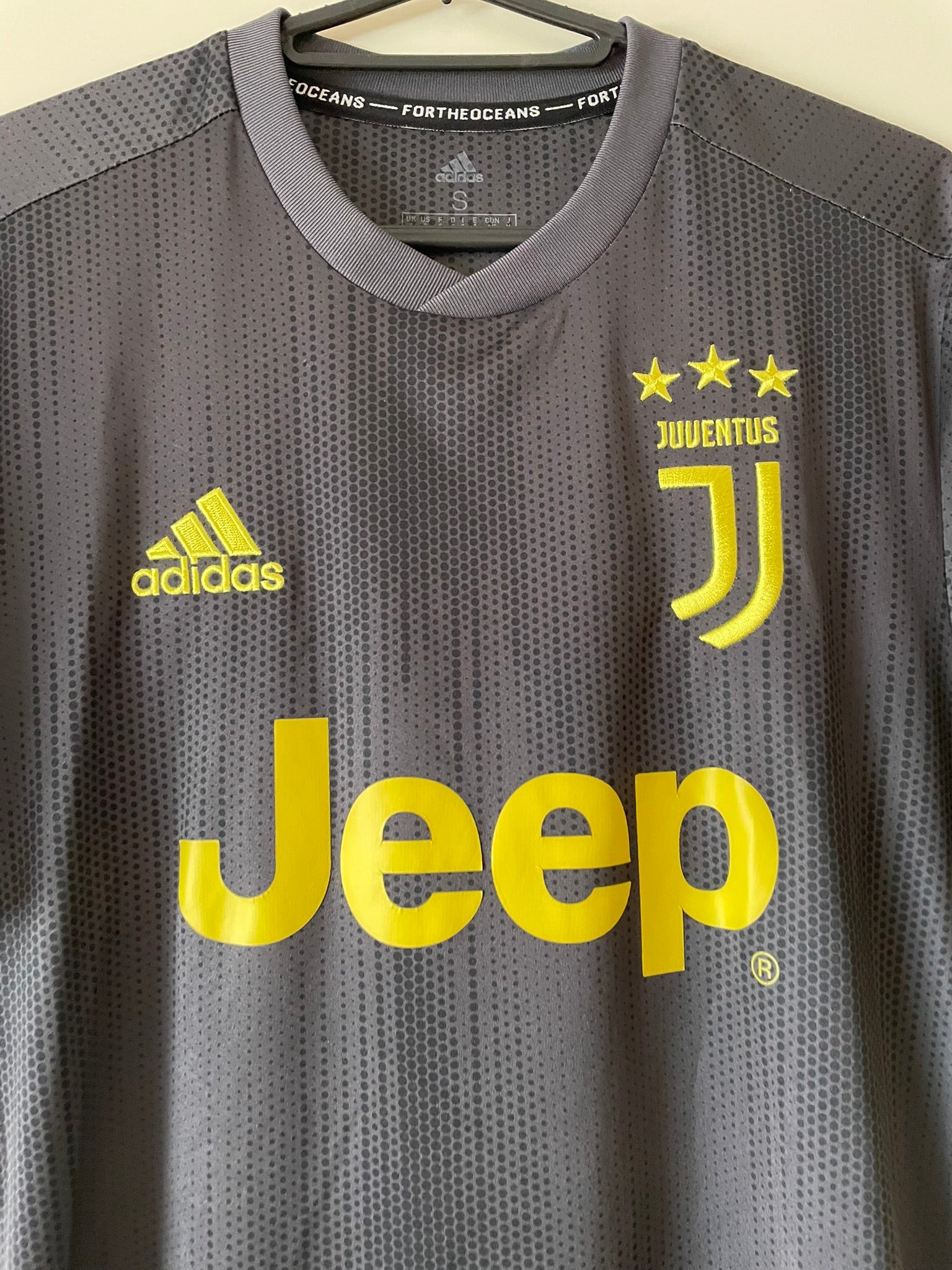 Khedira #6 Juventus Adidas 18/19 Third (S)