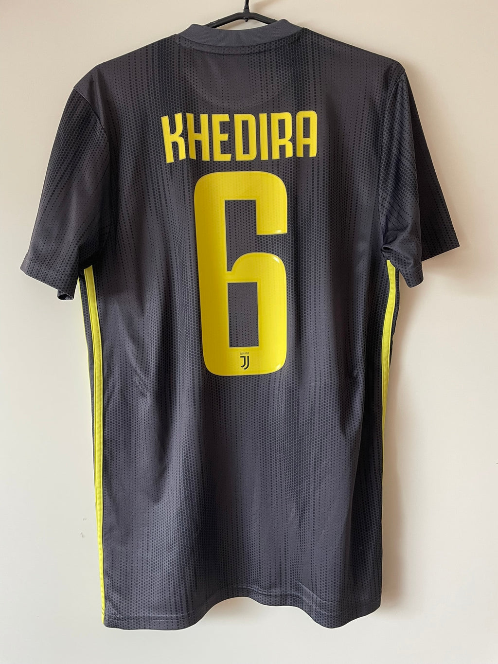 Khedira #6 Juventus Adidas 18/19 Third (S)