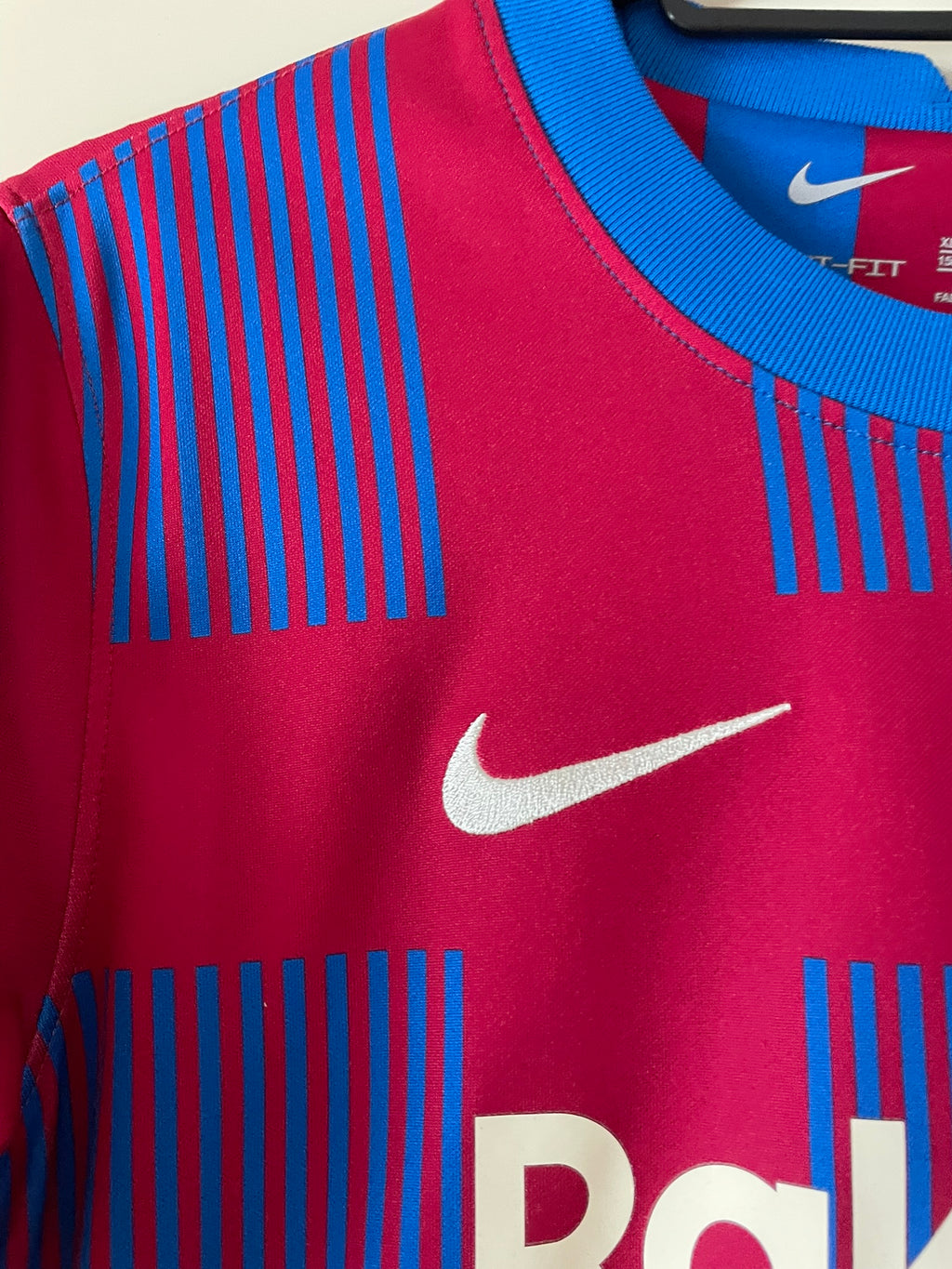Gavi #30 FC Barcelona Nike 21/22 Home (XS)