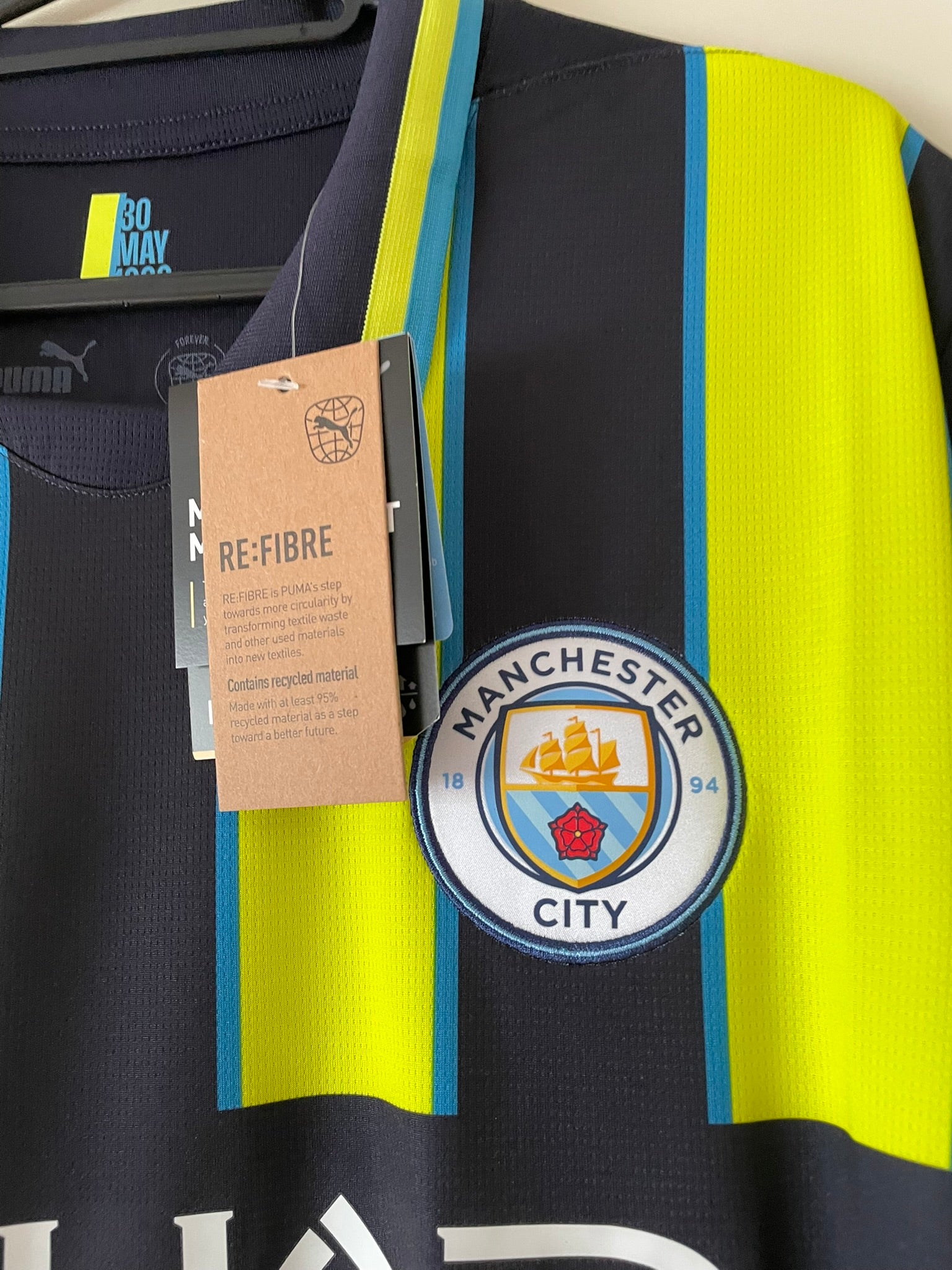 Rodri #16 Manchester City Puma 24/25 Away BNWT (M)