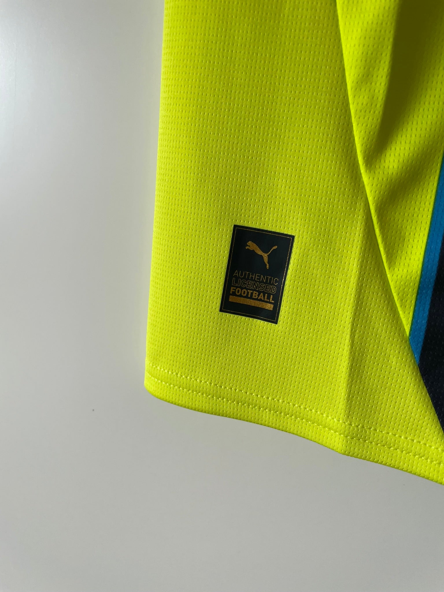 Rodri #16 Manchester City Puma 24/25 Away BNWT (M)