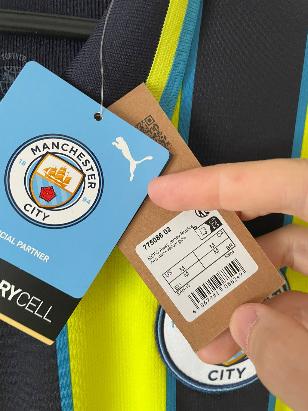 Rodri #16 Manchester City Puma 24/25 Away BNWT (M)