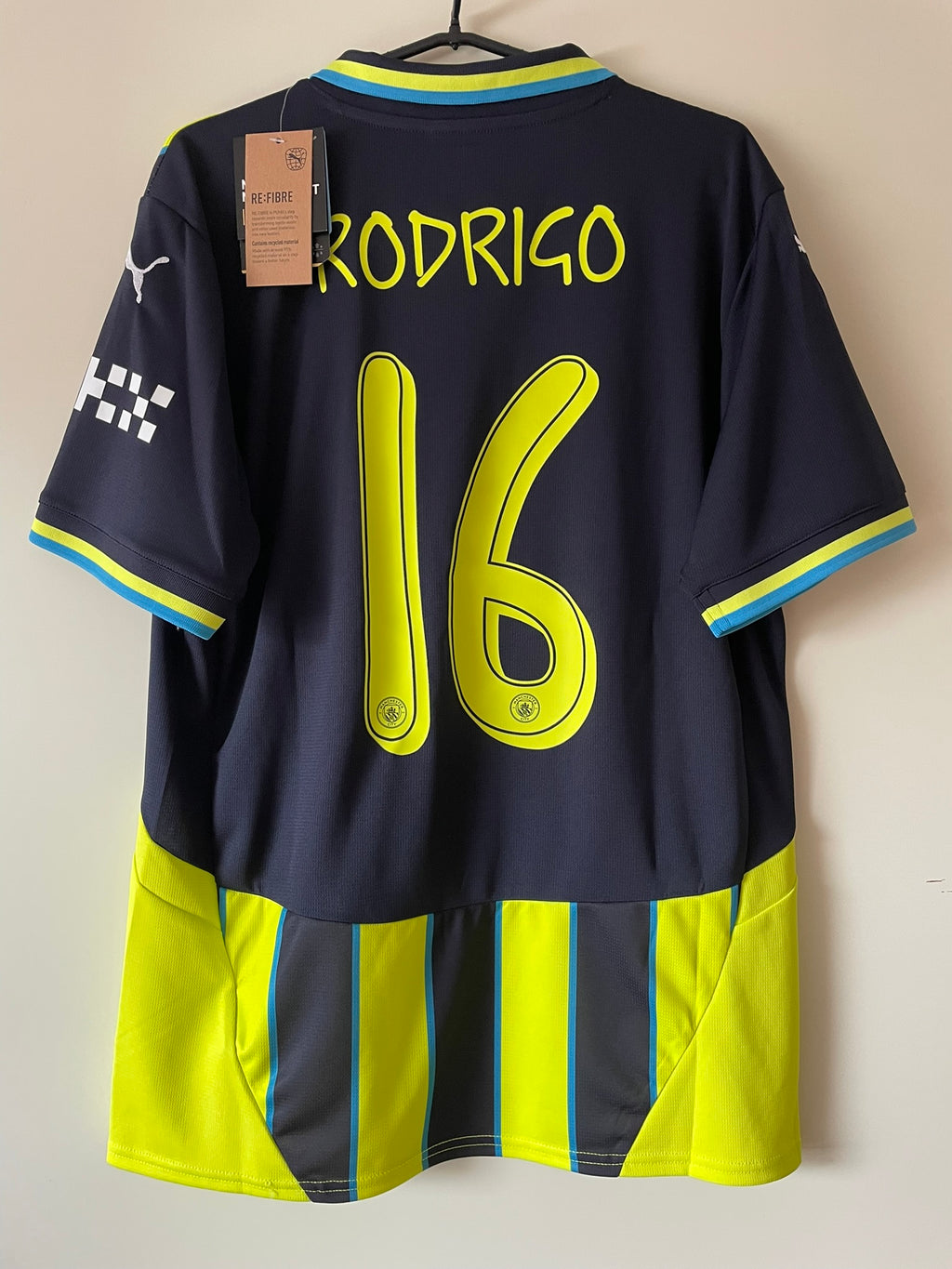 Rodri #16 Manchester City Puma 24/25 Away BNWT (M)