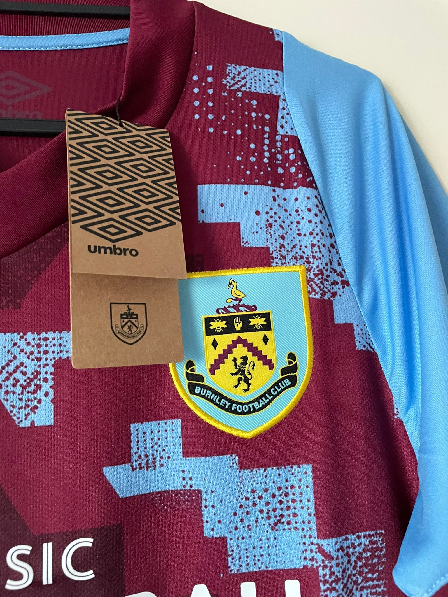 Burnley FC Umbro 22/23 Home BNWT (S)