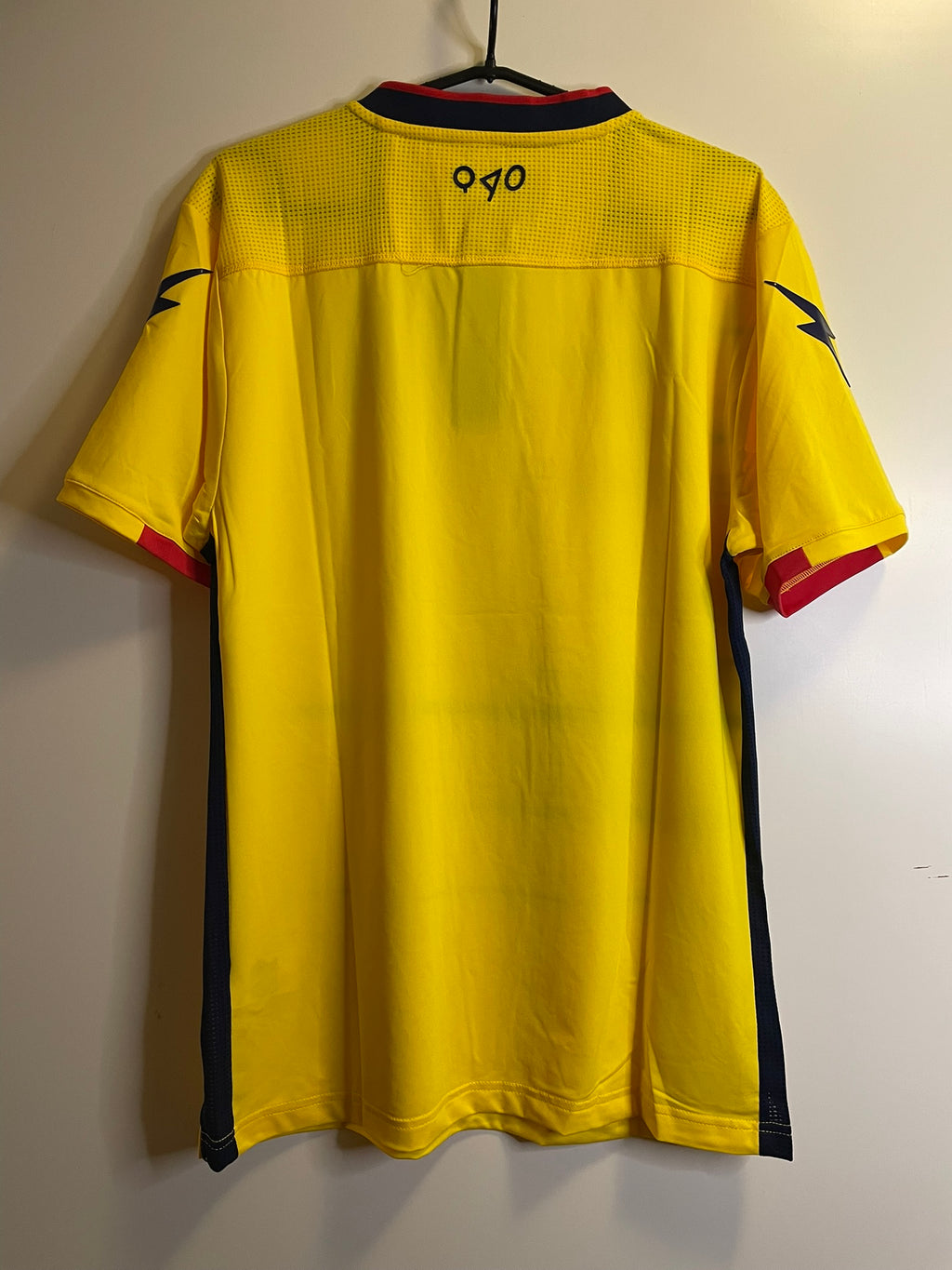 Crotone Zeus 19/20 Third BNWT (M)